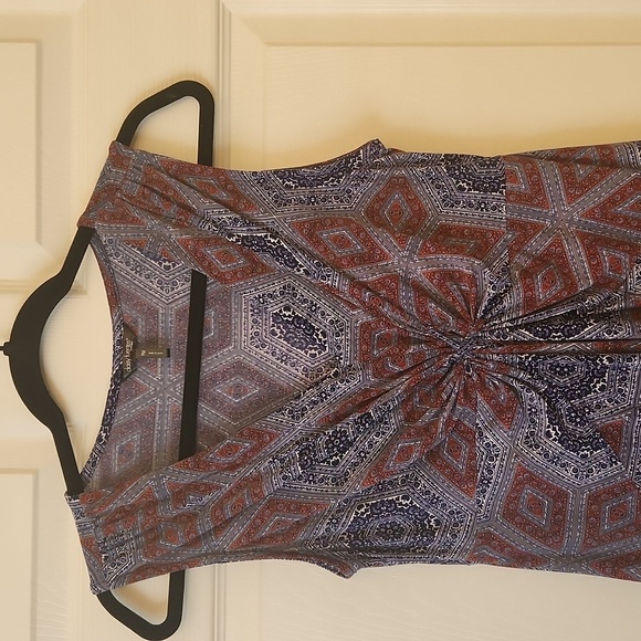 Daisy Fuentes Sleeveless Blue And Red Geometric Print V-Neck Dress Size Petite M - Picture 3 of 10